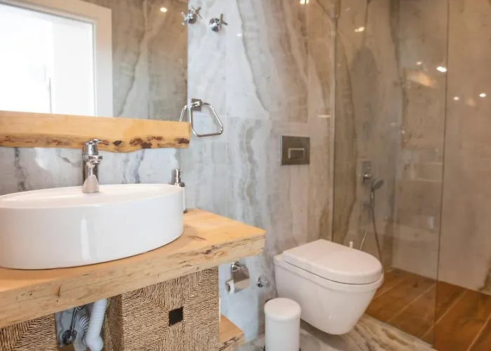 Koerdere 1 Bedroom Secluded With Private Pool Heated Pool Hot Tub *